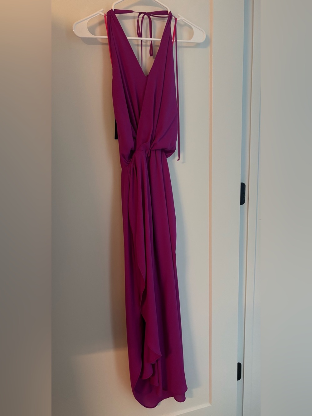 Halter Surplice Maxi Dress in Bright magenta / purple